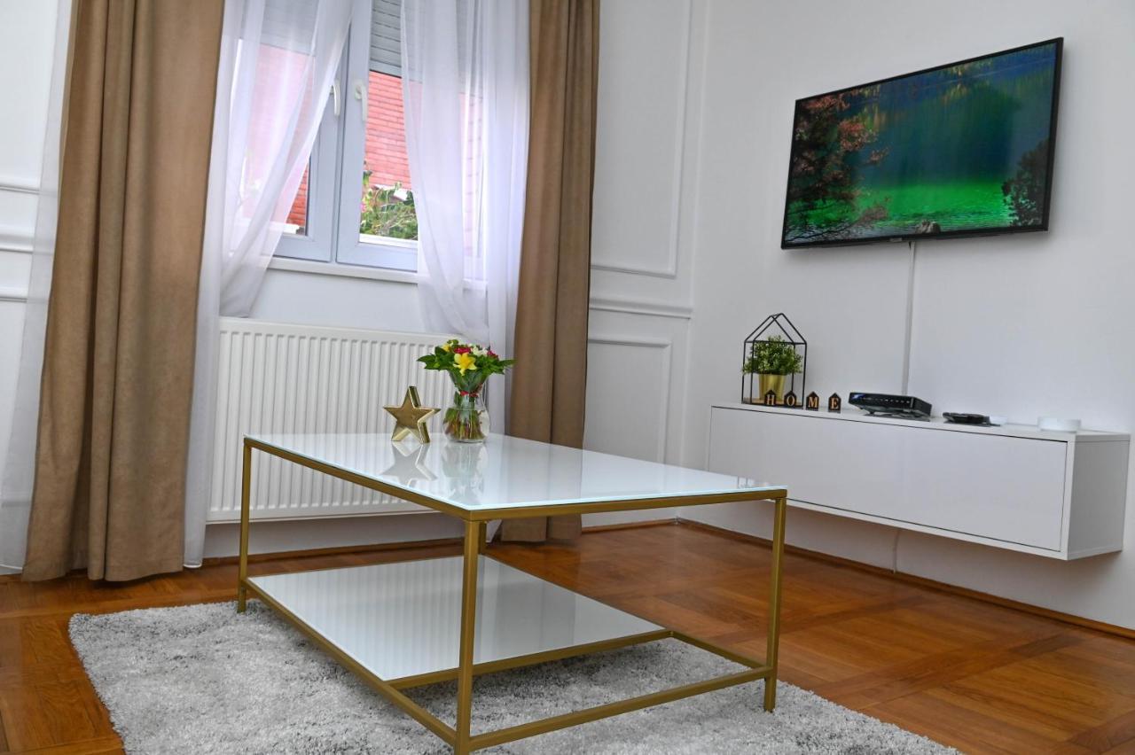 נובי סאד Cozy Apartment מראה חיצוני תמונה